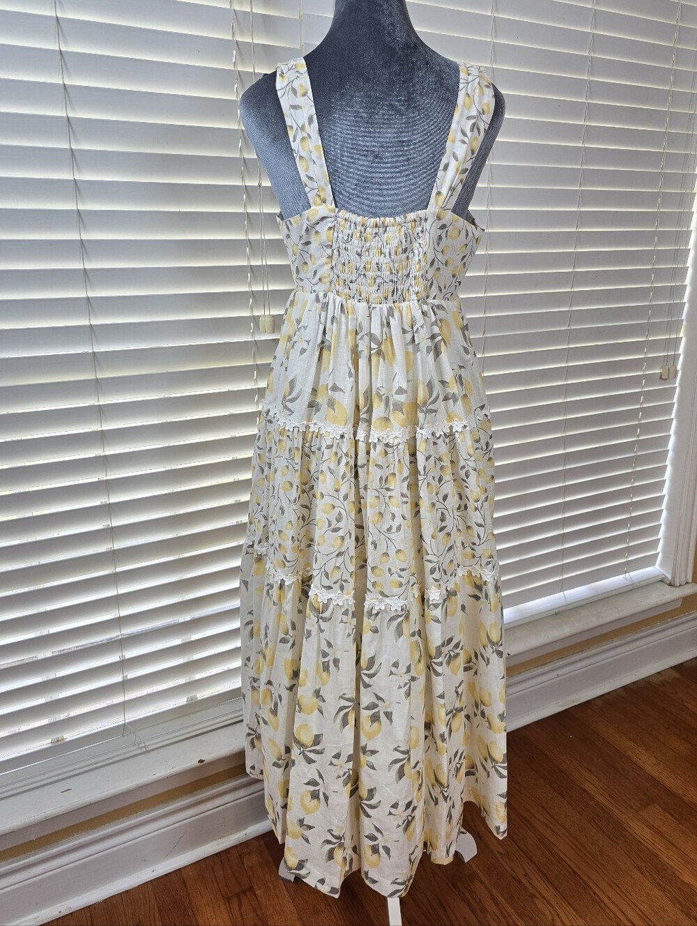 Haute Hippie Lemon Print Tiered Midi Dress Crochet Trim Sz.6 Cotton Cottagecore - Picture 8 of 15